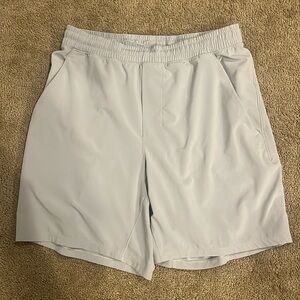 Used Mens medium lululemon pace breaker shorts 7” inseam in seal grey colorway.